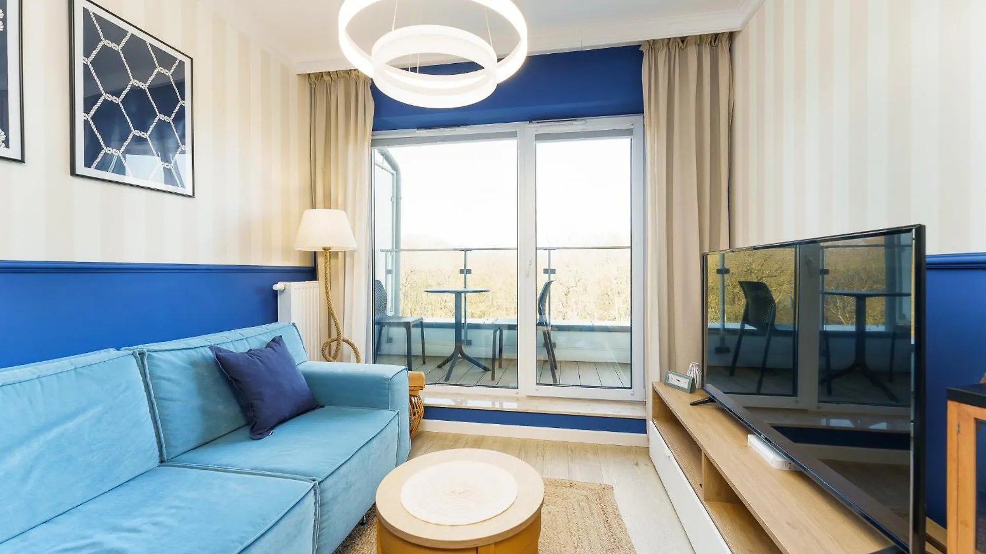 Nadmorskie Tarasy Z Basenami - Kolobrzeg Navigator Apartment
